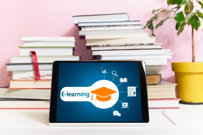 Custom E-learning Development Custom E-learning Development